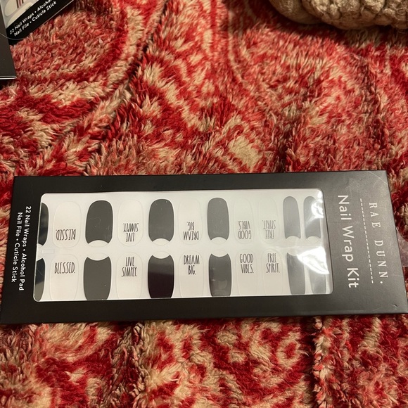 2/$20 Rae Dunn Nail Wraps Good Vibes HTF NWT - Picture 2 of 4